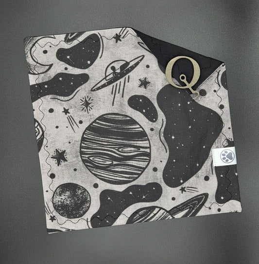 Monochrome Space