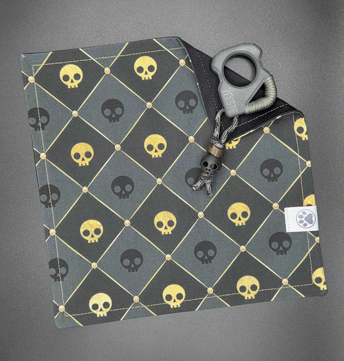 Harlequin Skulls
