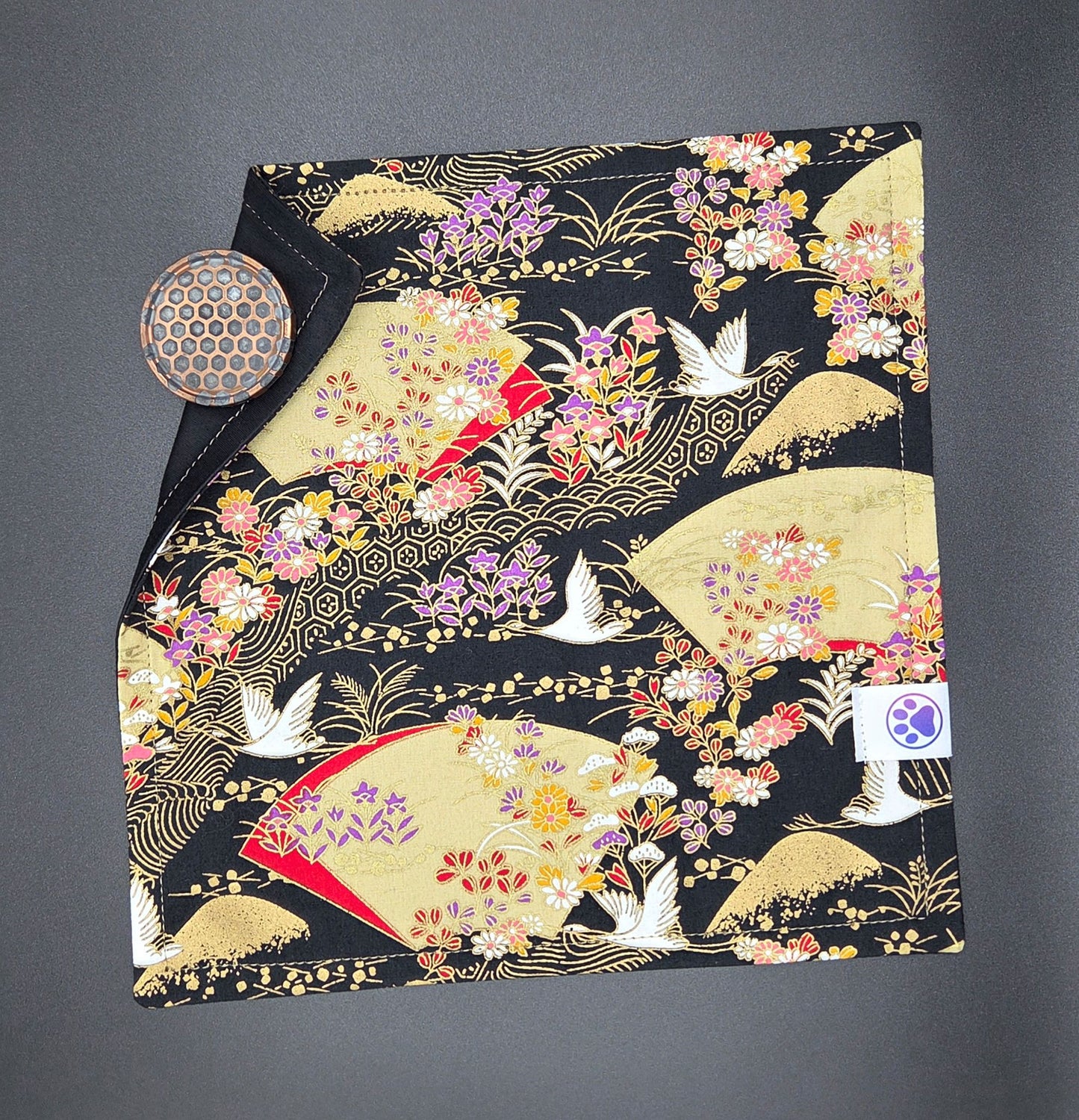 Cranes and Golden Fans